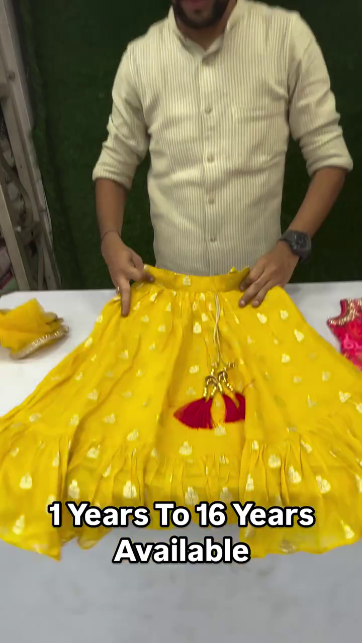 Elegant Kids Traditional Dress – Perfect for Festive Occasions