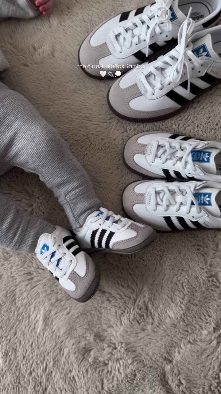 Adorable Kids Classic Sneakers – Mini Style for Little Feet