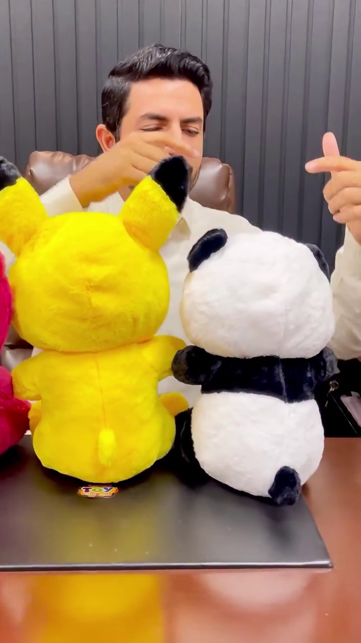 Soft Teddy Bear Plush Toy – Perfect Cuddle Companion for Kids