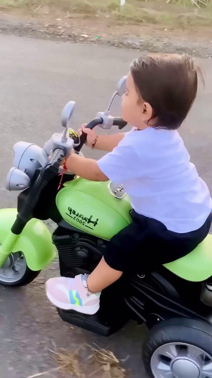 Mini Electric Ride-On Bike – Adventure Ride for Little Riders