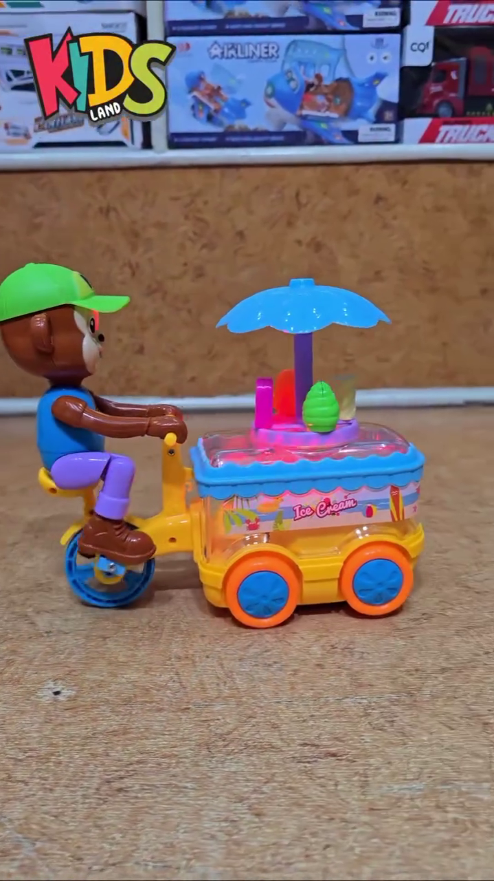 Adorable Ice Cream Cart Toy – Fun Role Play for Kids