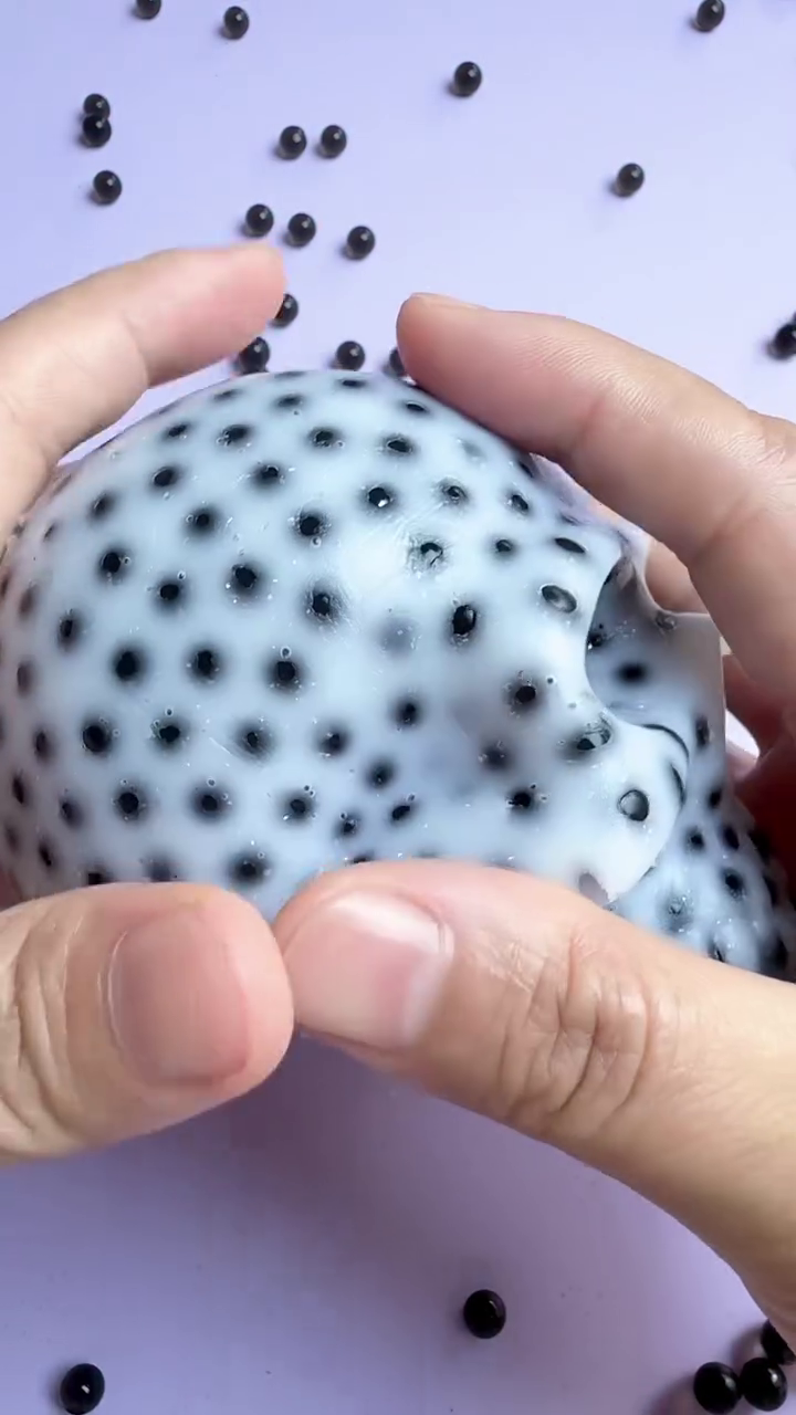 Realistic Skull Squishy Toy – Fun Stress Relief Fidget