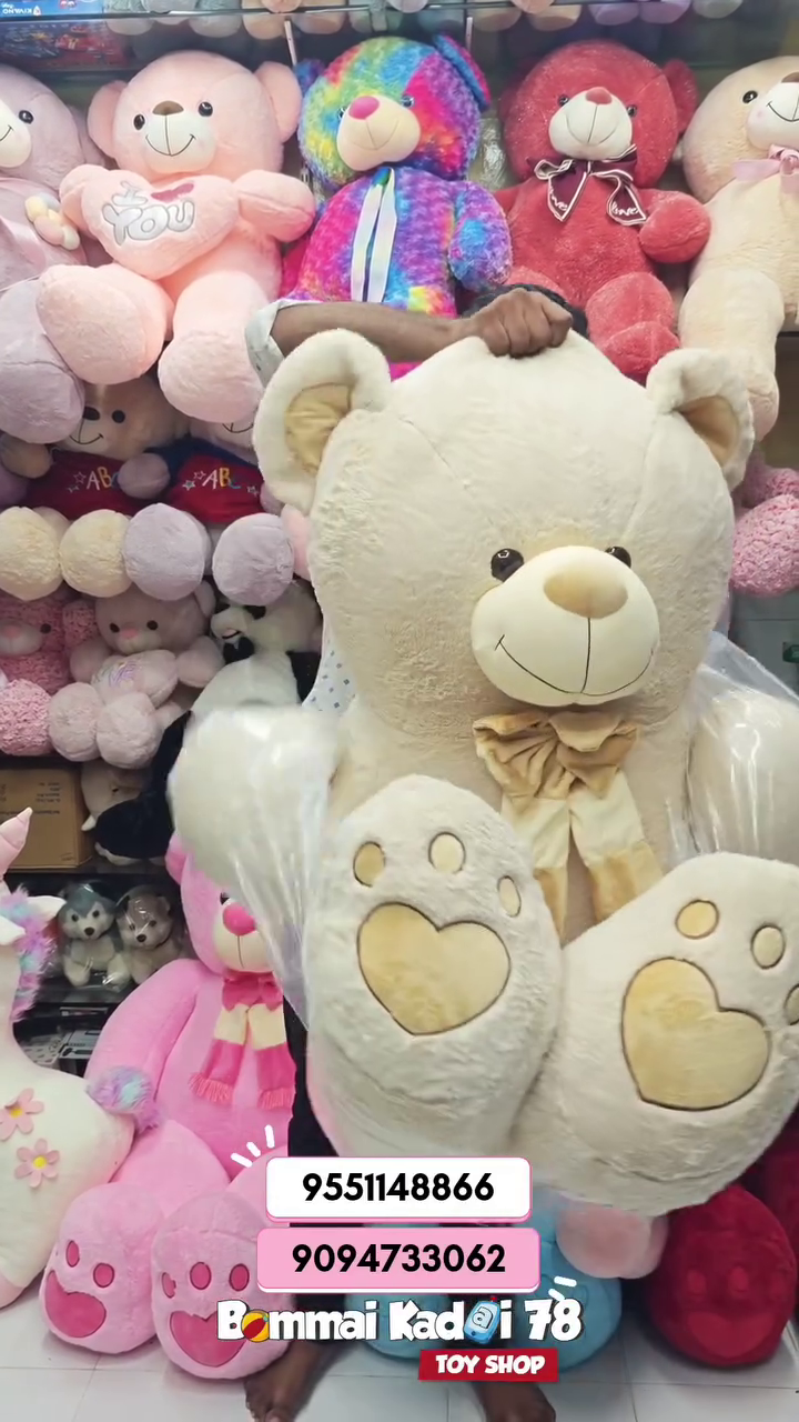 Giant Teddy Bear Plush – Soft Hug Buddy