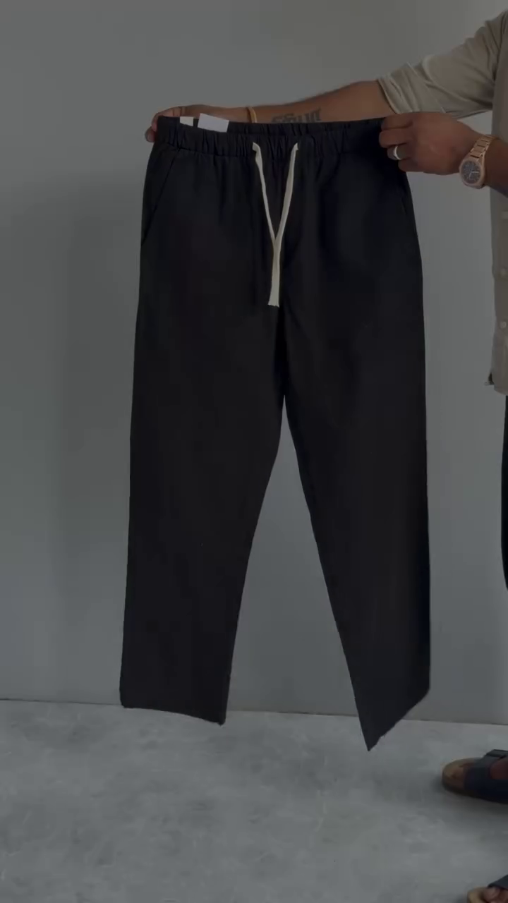 Classic Black Cotton Pants – Everyday Comfort Essential