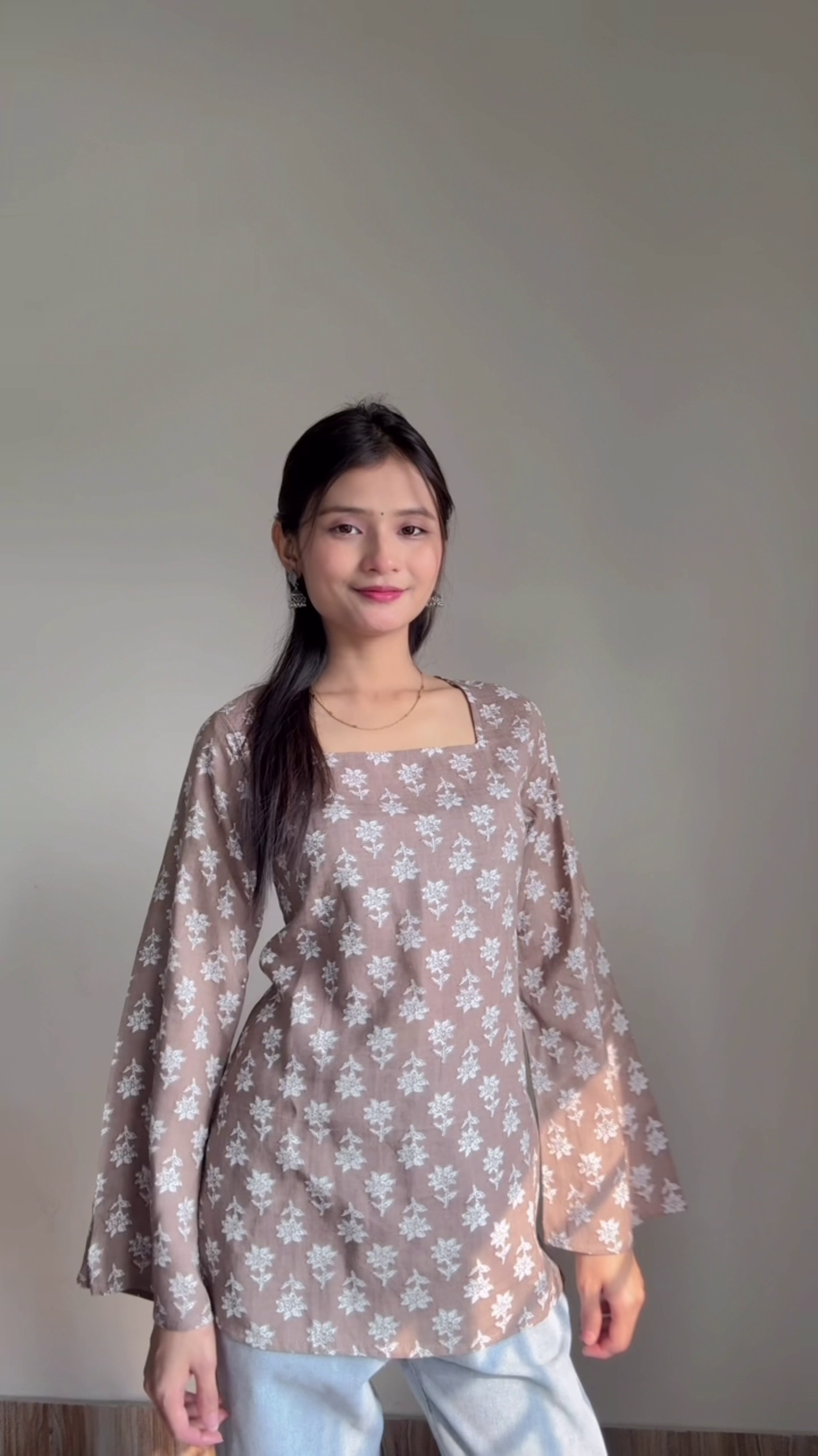 Elegant Teal Floral Printed Kurti – Minimal Everyday Ethnic Style